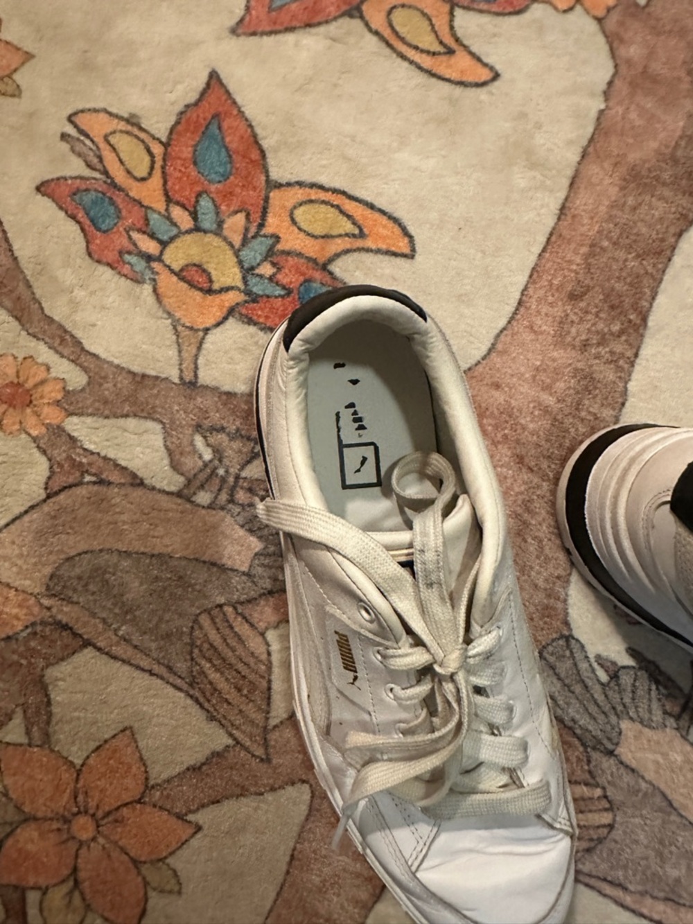 Puma Women’s White Platform Sneakers Women’s 10.5 - Picture 4 of 7